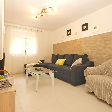 Holiday home House Doris 1559 *