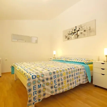 House Doris 1559 Holiday home Medulin